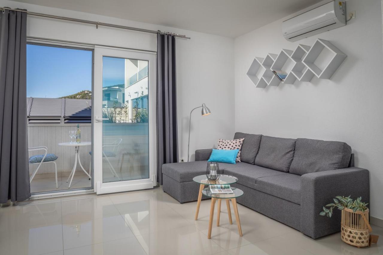 Apartment Ana Макарска Екстериор снимка